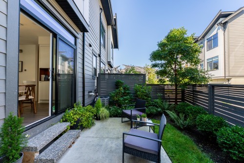 16-3535 Princeton Avenue, Coquitlam, BC 