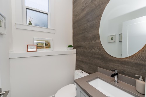 16-3535 Princeton Avenue, Coquitlam, BC 