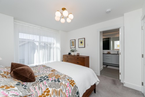 16-3535 Princeton Avenue, Coquitlam, BC 