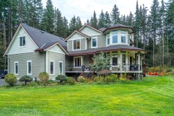 11722 272 Street  Maple Ridge, BC V2W 1Y9