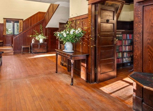 6376 Collingwood Street, Vancouver, BC 