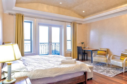 2237 37Th Avenue W, Vancouver, BC 