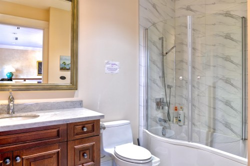 2237 37Th Avenue W, Vancouver, BC 