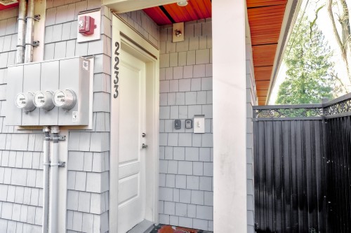 2237 37Th Avenue W, Vancouver, BC 