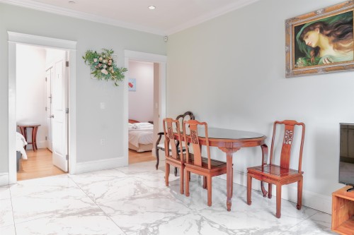 2237 37Th Avenue W, Vancouver, BC 