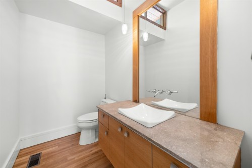 510 Eastcot Road, West Vancouver, BC 