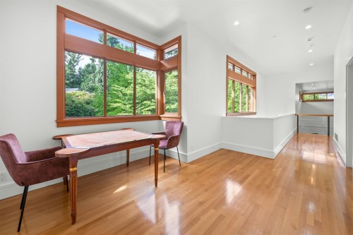 510 Eastcot Road, West Vancouver, BC 