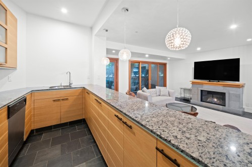 510 Eastcot Road, West Vancouver, BC 