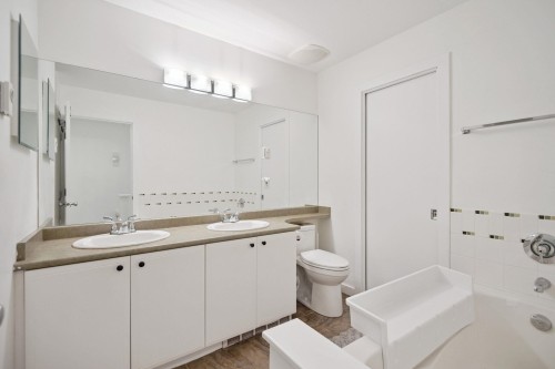 6689 Prenter Street, Burnaby, BC 
