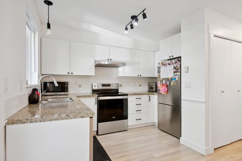 6689 Prenter Street, Burnaby, BC 