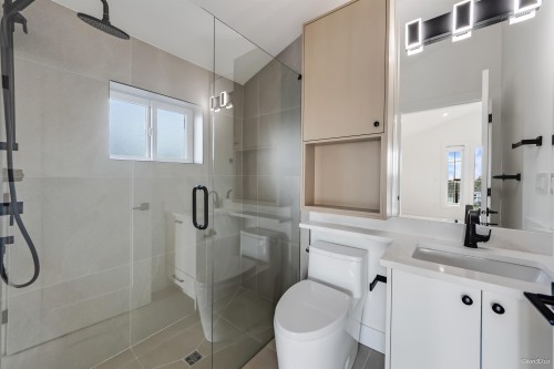 2-150 51St Avenue E, Vancouver, BC 