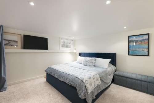 2449 Point Grey Road, Vancouver, BC 