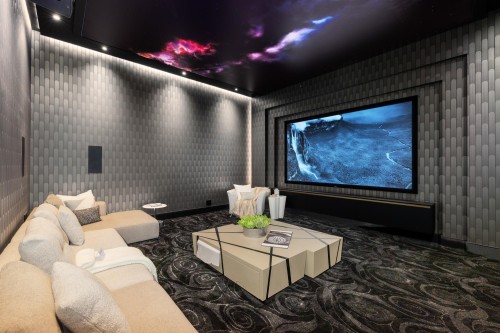 835 Farmleigh Road, West Vancouver, BC 