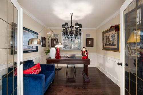 2198 Rosebery Avenue, West Vancouver, BC 