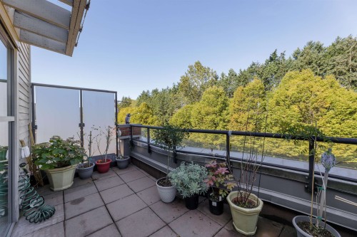 828 6Th Avenue W, Vancouver, BC 