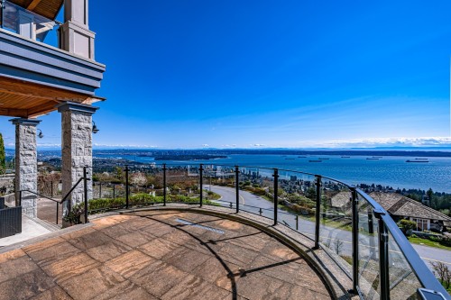 2420 Halston Court, West Vancouver, BC 