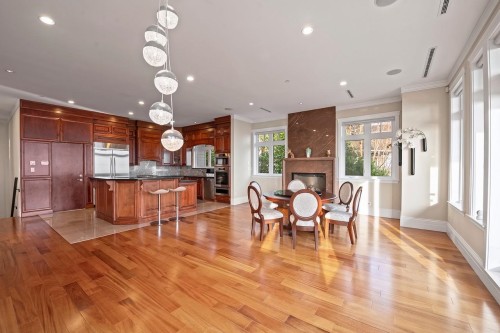 2420 Halston Court, West Vancouver, BC 