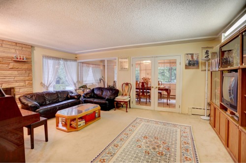 6128 Malvern Avenue, Burnaby, BC 