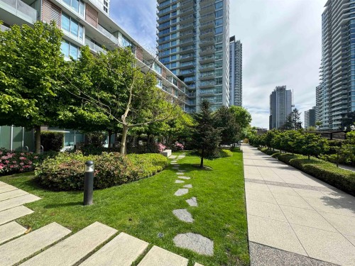 804-8031 Nunavut Lane, Vancouver, BC 