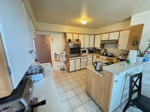 1490 Mathers Avenue, West Vancouver, BC 