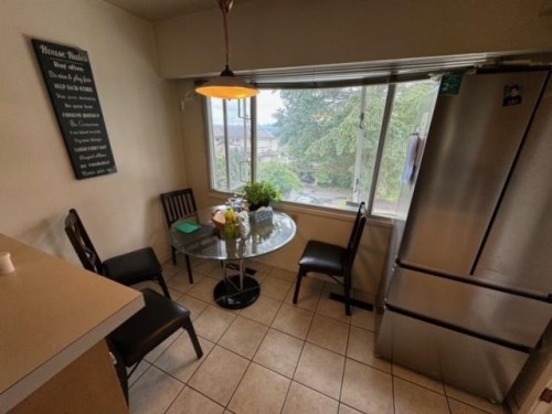 1490 Mathers Avenue, West Vancouver, BC 