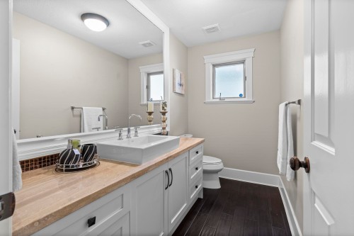 4882 Vista Place, West Vancouver, BC 