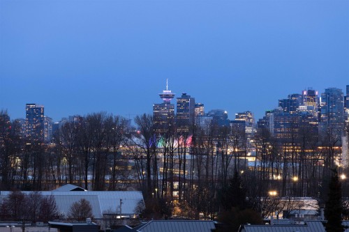 1095 Keith Road W, North Vancouver, BC 