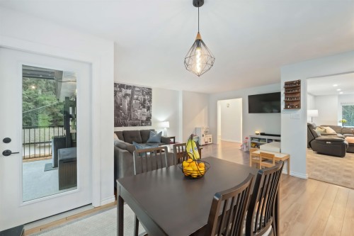 27111 122 Avenue, Maple Ridge, BC 