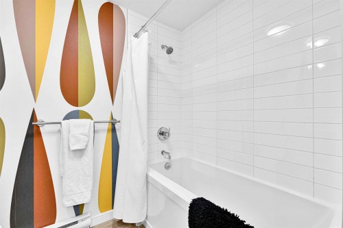 301-370 Carrall Street, Vancouver, BC 