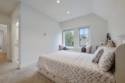 3838 50Th Avenue W, Vancouver, BC 