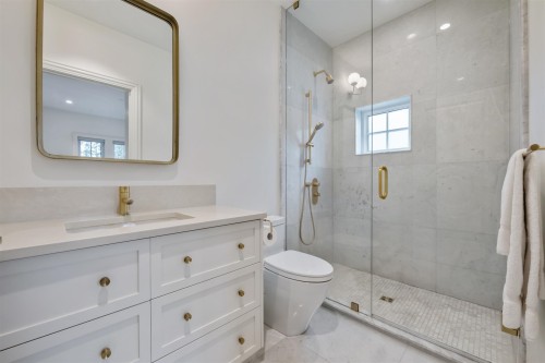 3838 50Th Avenue W, Vancouver, BC 