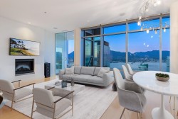 4304-1111 Alberni Street  Vancouver, BC V6E 4V2