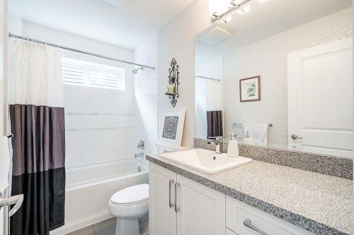 10489 Robertson Street, Maple Ridge, BC 