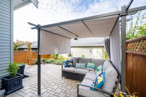 10489 Robertson Street, Maple Ridge, BC 