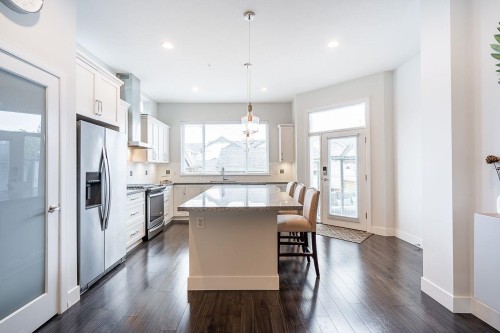 10489 Robertson Street, Maple Ridge, BC 