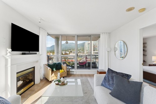 601-108 14Th Street E, North Vancouver, BC 