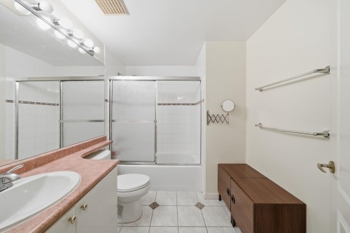 201-8171 Saba Road, Richmond, BC 