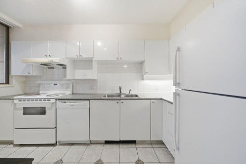 201-8171 Saba Road, Richmond, BC 