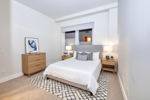 201-6707 Nelson Avenue, West Vancouver, BC 