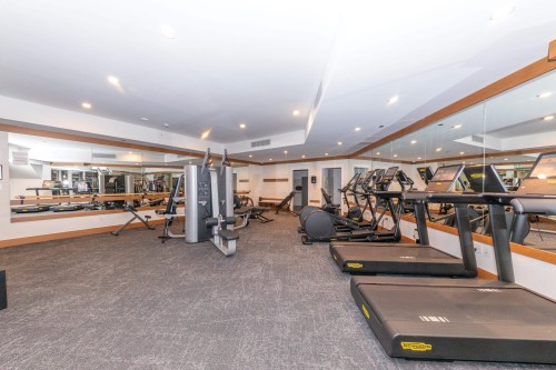 201-6707 Nelson Avenue, West Vancouver, BC 