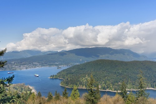 1106-8940 University Crescent, Burnaby, BC 