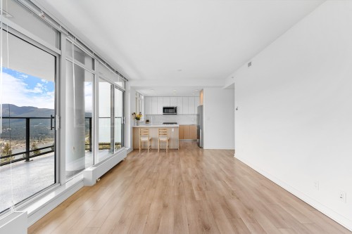 1106-8940 University Crescent, Burnaby, BC 