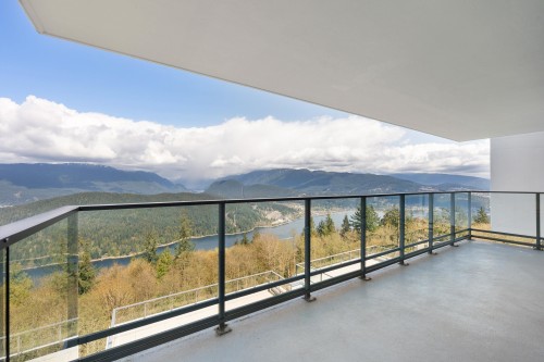 1106-8940 University Crescent, Burnaby, BC 