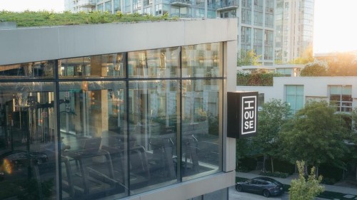 4906-1480 Howe Street, Vancouver, BC 