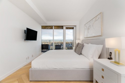 4906-1480 Howe Street, Vancouver, BC 