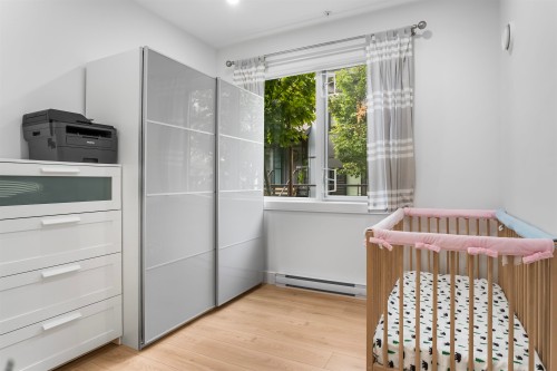 106-7131 17Th Avenue, Burnaby, BC 