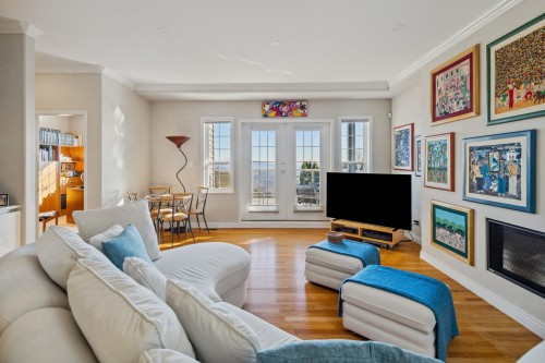 3823 Michener Way, North Vancouver, BC 