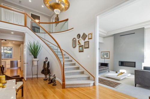 3823 Michener Way, North Vancouver, BC 