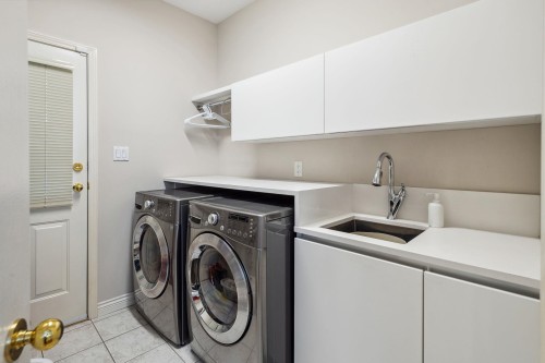 3823 Michener Way, North Vancouver, BC 