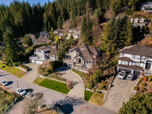 3823 Michener Way, North Vancouver, BC 